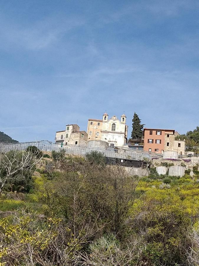 La Quiete Apartment Ospedaletti Exterior photo